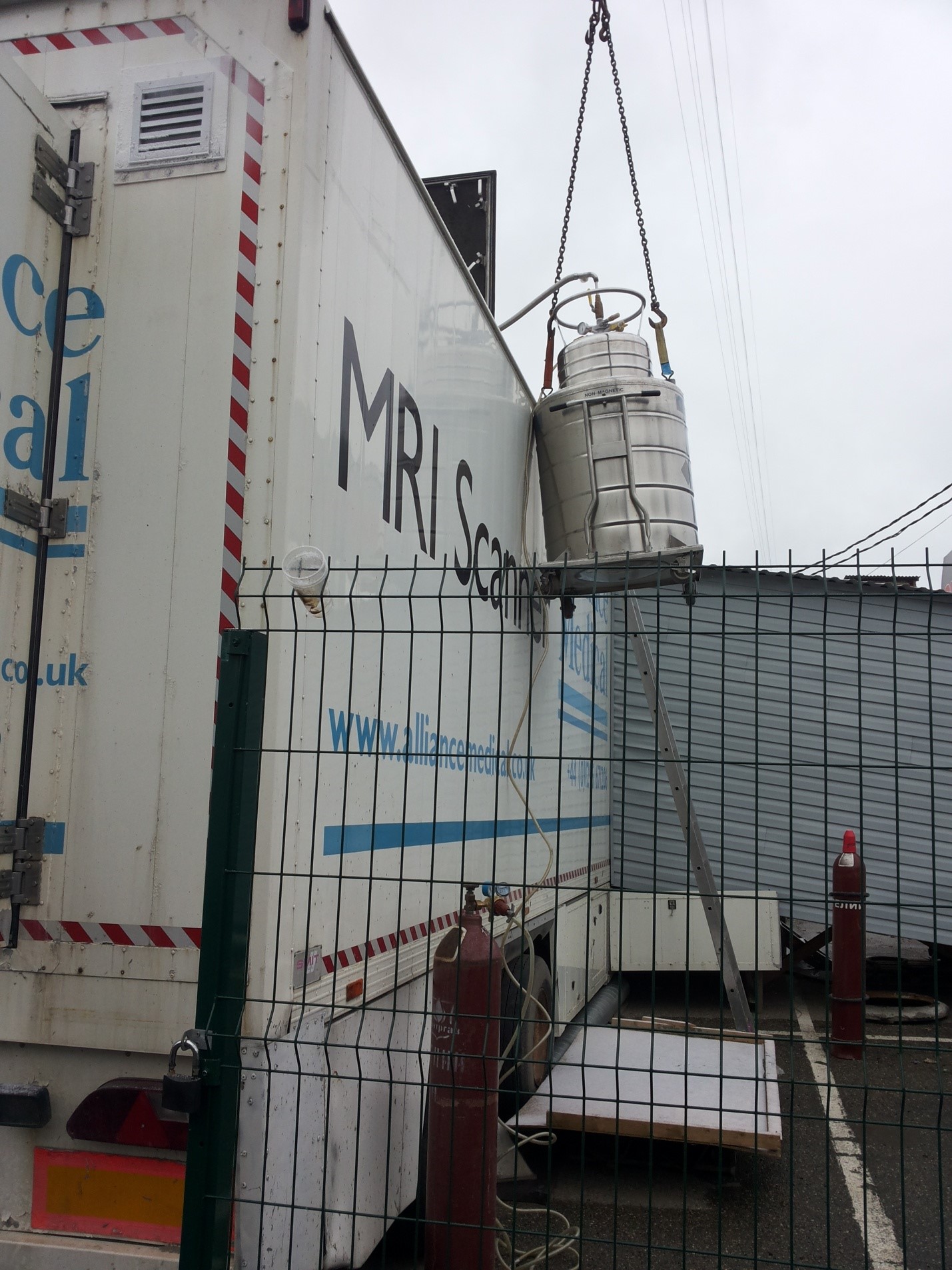 Liquid helium transfer3